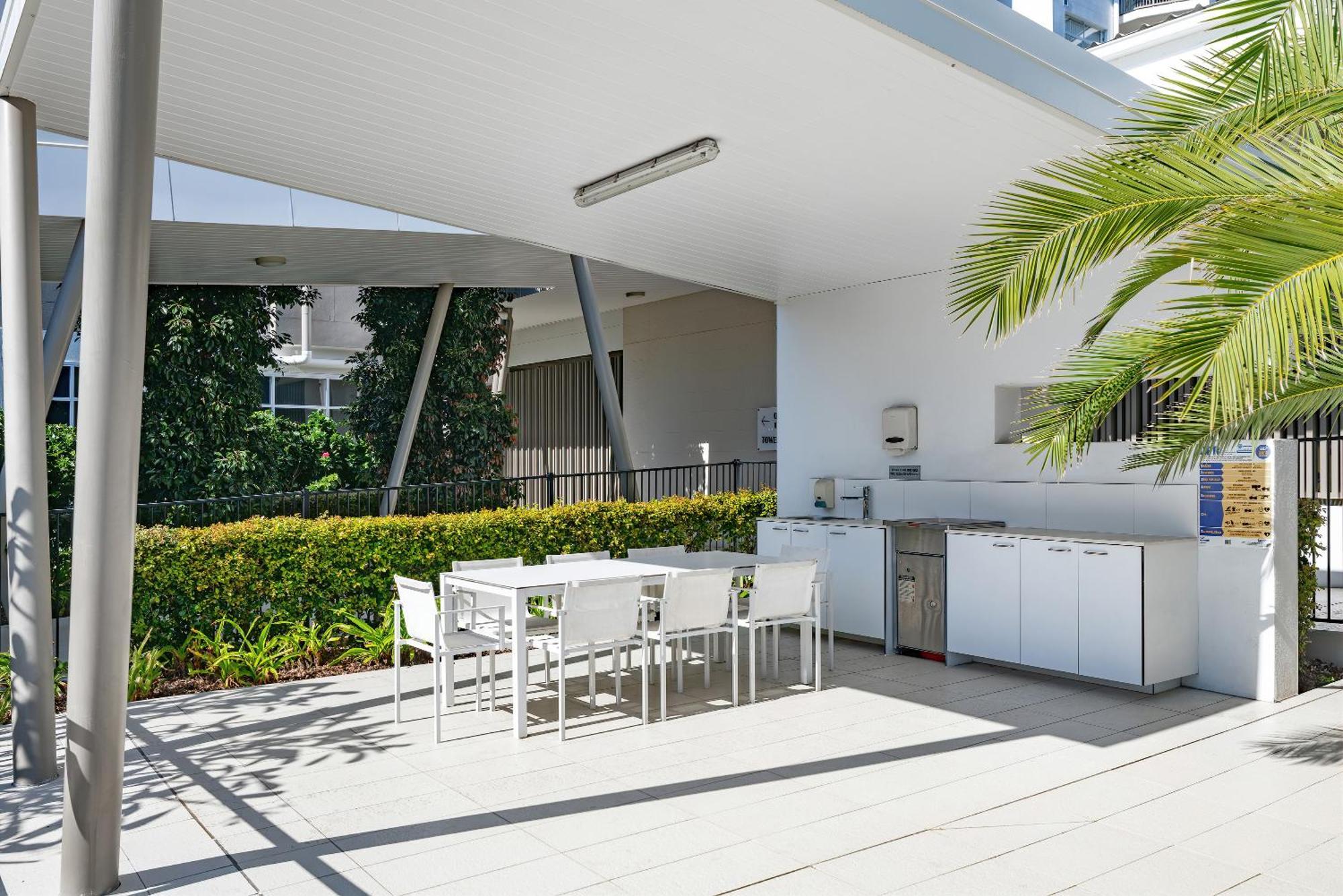 Boulevard North Lakes Bagian luar foto